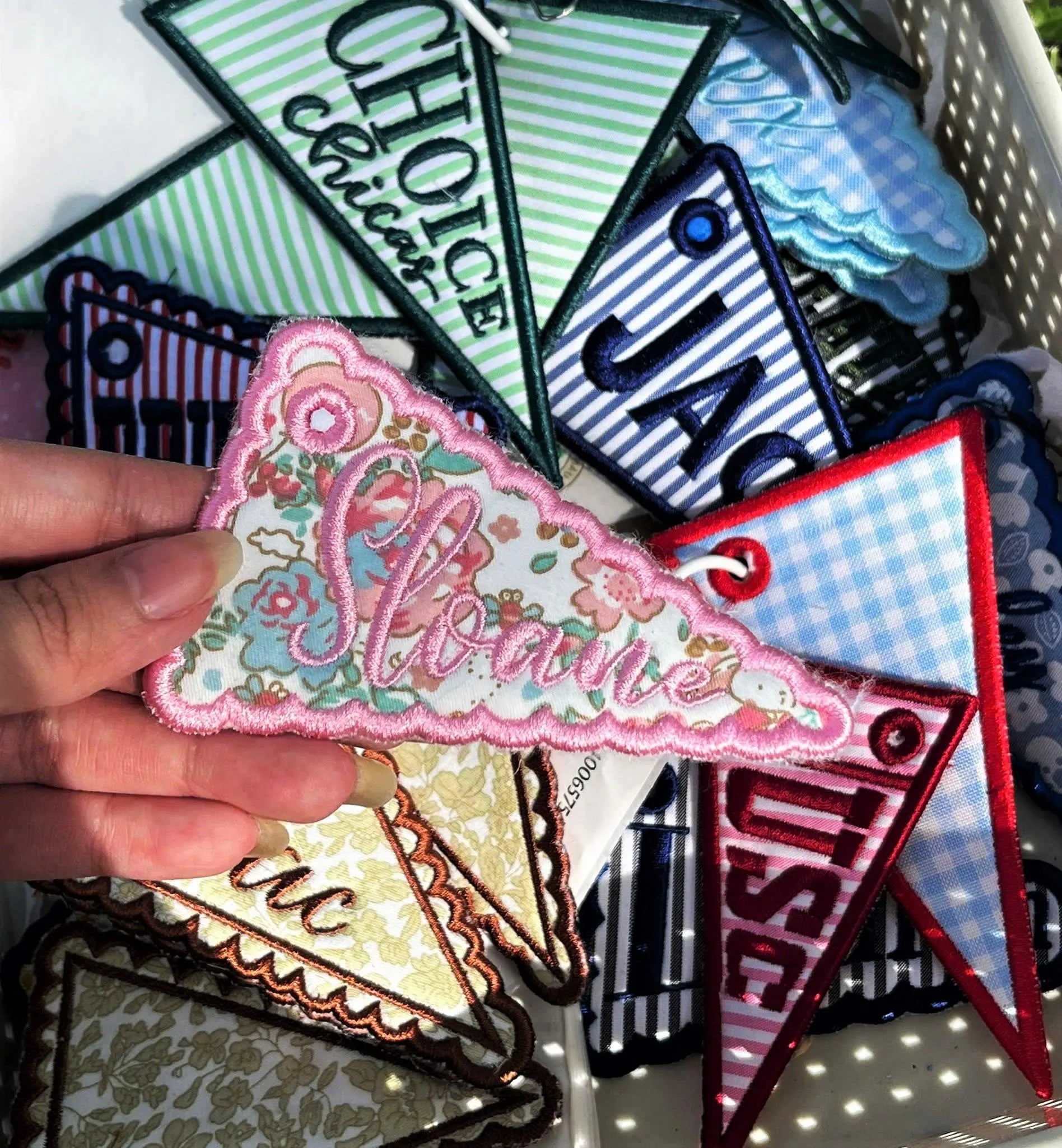 Custom Embroidered Pennant Flag Keychain, Personalized School Spirit Bag Tag, Game Day Backpack Charm, Team Name Gift, Spirit Merch Gift