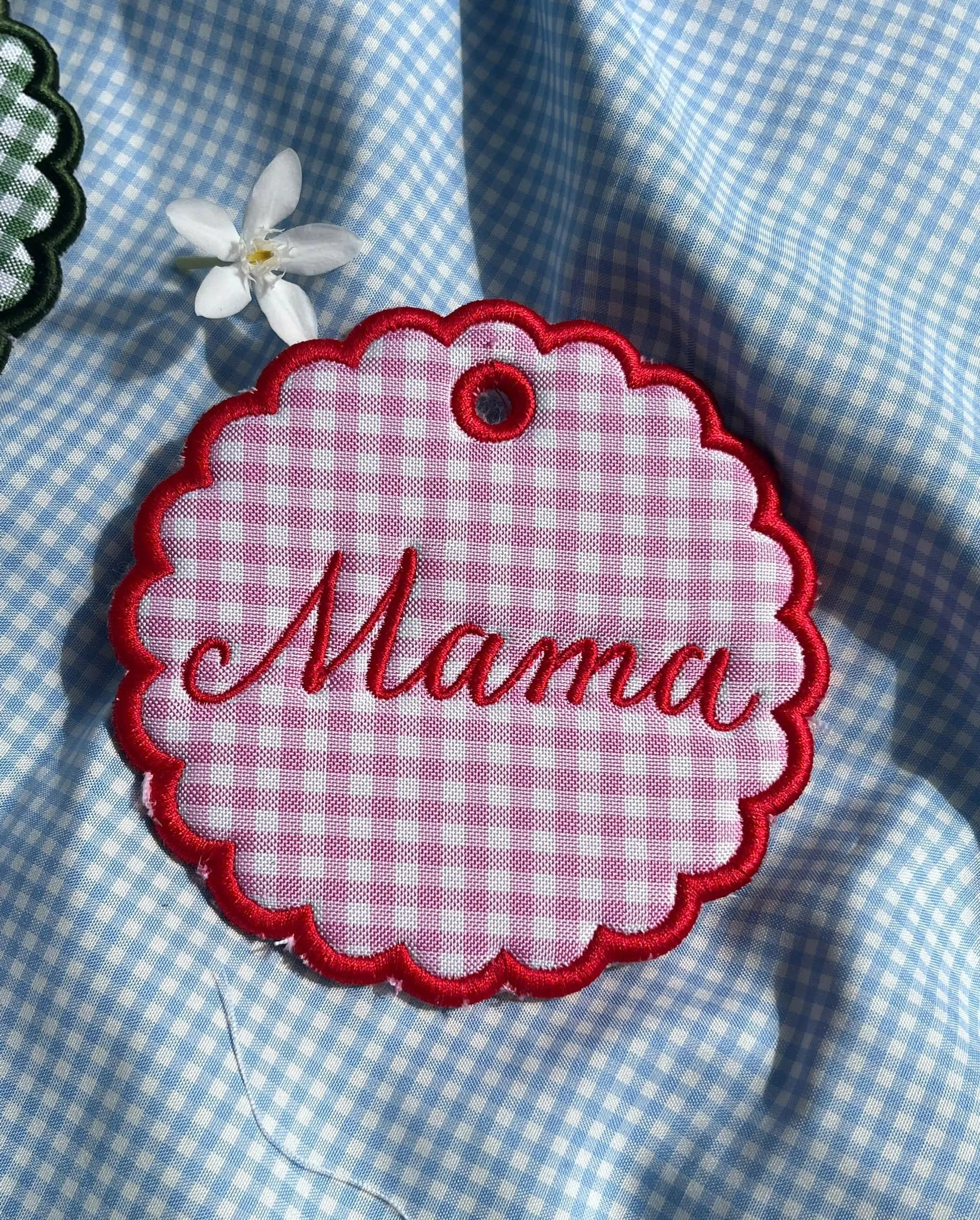 Custom Name and Date Embroidered Bag Charm, Personalized Baby Keepsake Keychain, Circle Diaper Bag Tag, Newborn Gift